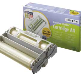 Bobina film per plast. A freddo a4 12mt lato ades.permanente xyron